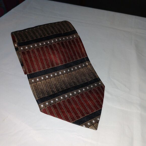 Foggia Hand Made 100% Silk Tie Men's - Picture 1 of 4